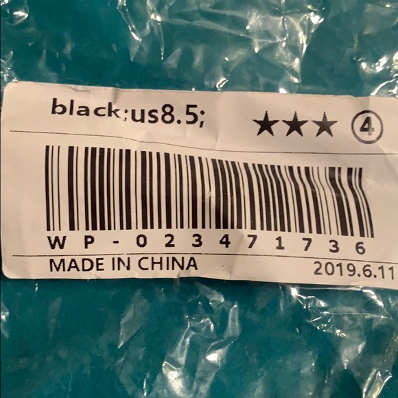 Women’s Size 8.5 Black Sandals (NEW) - Picture 4 of 5